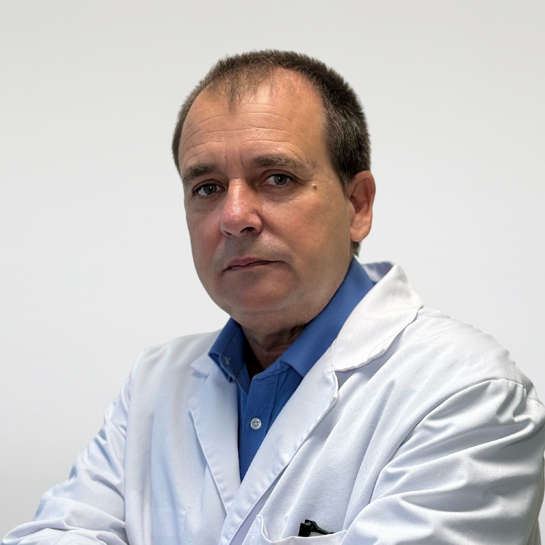 Dr. BENITO ANDRES SAINZ GONZALEZ DE LA PEÑA